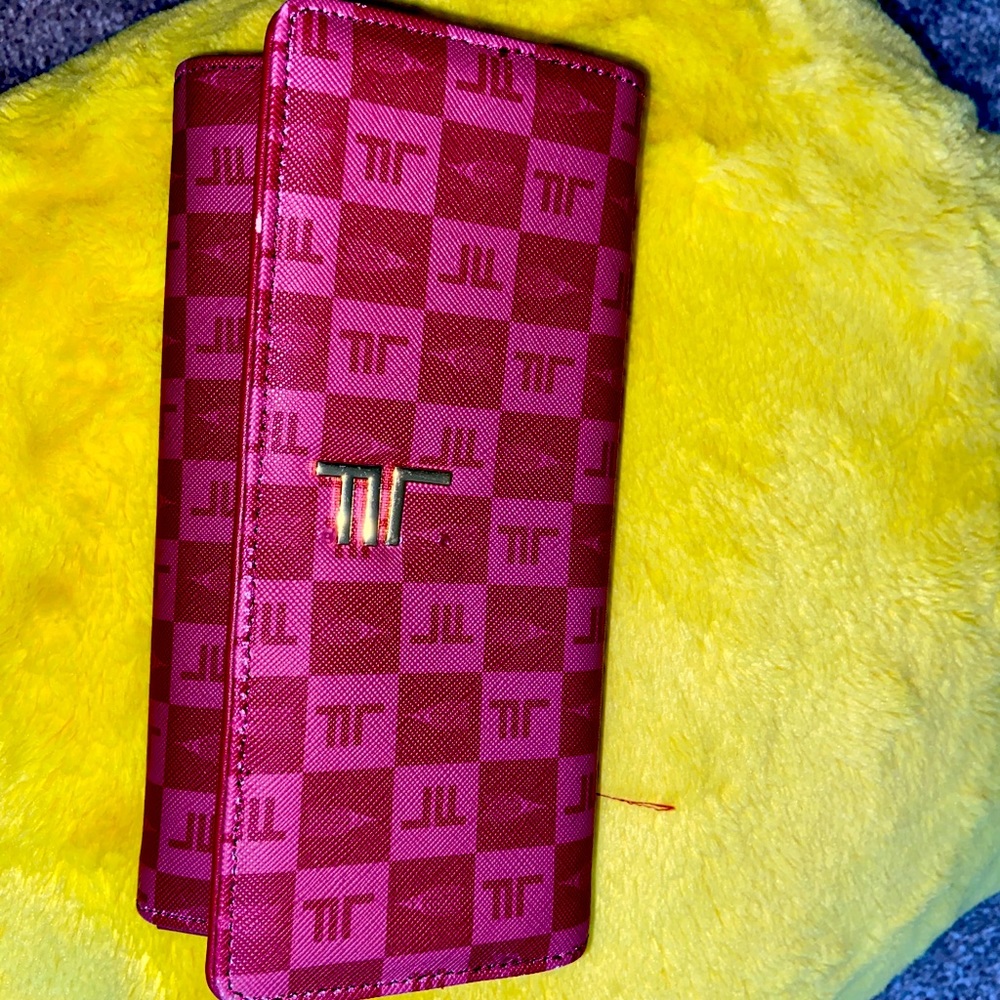 London fog wallet